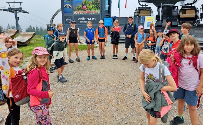 Mit vollem Programm in die Ferien in der Kleinregion Schladming mit einem Besuch auf die Reiteralm.           