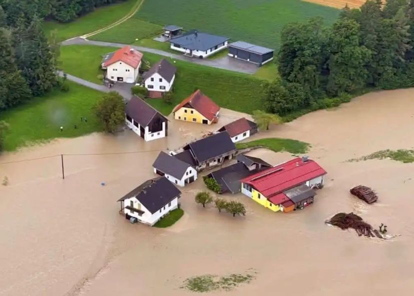 Einsatz unserer Feuerwehr in Bruck/M