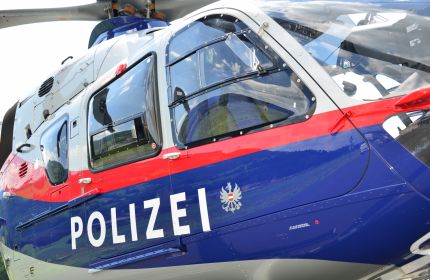 Bergsteiger von Polizeihubschrauber gerettet