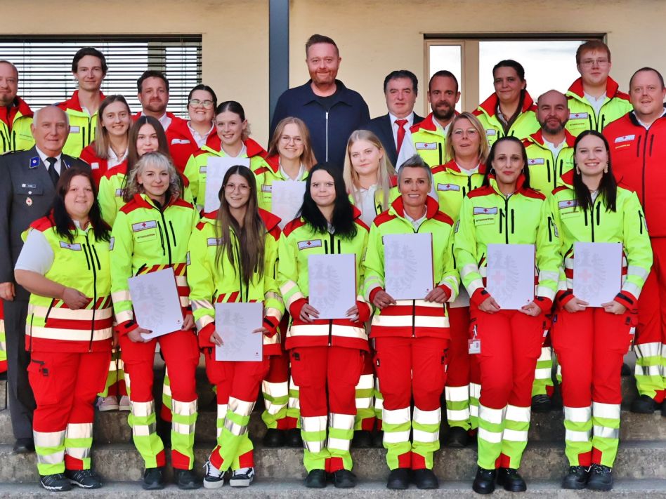 21 neue Rettungssanitäter für unseren Bezirk