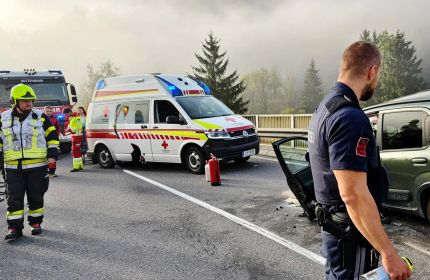 Frontalcrash auf der B113 bei Selzthal
